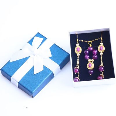 Collar y aro de perlas de piedras preciosas hechos a mano Revestimiento de oro de cobre