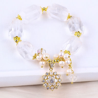 Brazalete de piedra preciosa hecha a mano con amuletos ajustables Brazalete de cuarzo claro de piedra natural Joyería de perlas para el uso diario de la fiesta