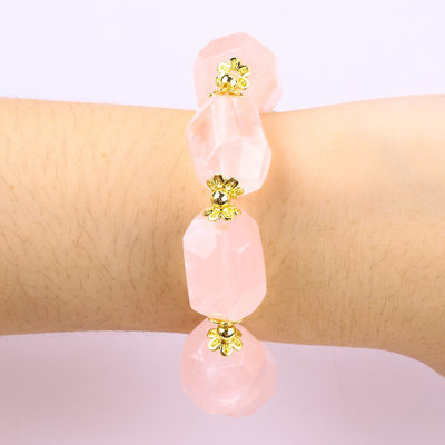 Brazalete de piedra preciosa hecha a mano con amuletos ajustables Brazalete de piedra natural de cuarzo rosa Joyería de perlas para fiesta Uso diario
