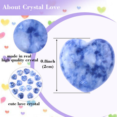 Cristales curativos brillantes en forma de corazón liberan presión