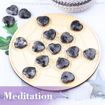 0.8 pulgadas de labradorita negra en forma de corazón piedras curativas para la fabricación de joyas