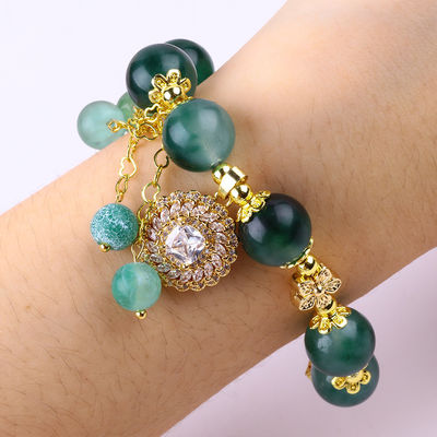 Brazalete con cuentas de piedras preciosas hechas a mano Brazalete de calcedonia verde Brazalete de encanto ajustable Brazalete para el uso diario de la fiesta