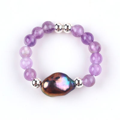 Anillo de piedra preciosa con cuentas de 4 mm de fabricación artesanal Anillo de piedra de sodalita elástica ajustable con encanto de cáscara para el uso diario de la fiesta