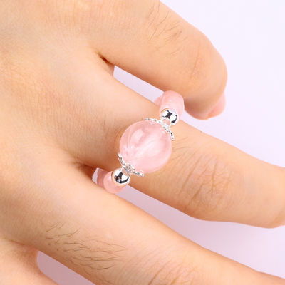 Anillo de piedra preciosa de 4 mm hecho a mano anillo de cuentas ajustable anillo de piedra de cuarzo rosa elástico para el uso diario