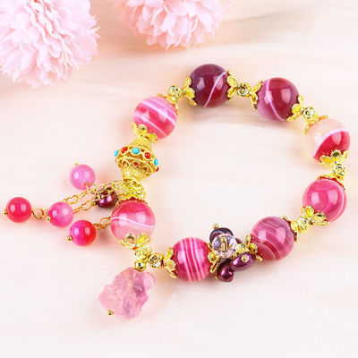 Brazalete de piedra de ágata rosa de 14 mm con talla de zorro púrpura de nueve colas