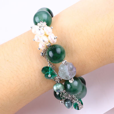 Brazalete con cuentas de piedra preciosa hecha a mano Brazalete de piedra de calcedonia verde Brazalete ajustable Brazalete de amuletos para el uso diario de la fiesta