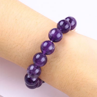 Brazalete con cuentas de piedra preciosa hecha a mano Brazalete de piedra de amatista oscura Brazalete de amuletos ajustable Brazalete para el uso diario de la fiesta