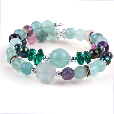 Cristales de fluorito hechos a medida con talla de flores de rosa de fluorito 8 mm de perlas redondas brazalete ajustable