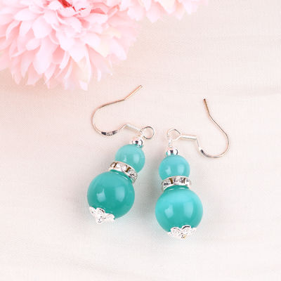 Orecillos de piedra de cristal hechos a mano Ojo de gato verde Orecillos de colgante de piedra preciosa con cuentas