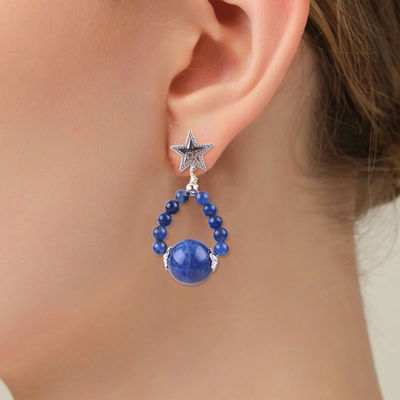 Aretes hechos a mano de piedra cristalina, piedras preciosas de sodalita, con perlas, con astros encantadores, con pendientes, con pendientes.