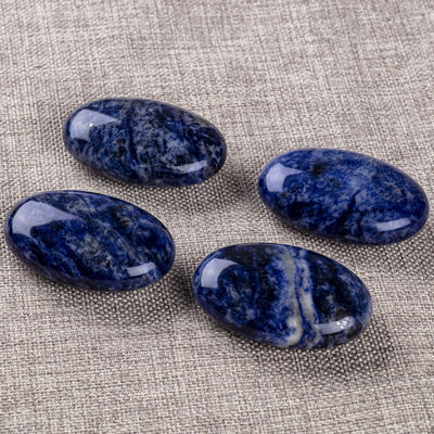 Piedra de palma Sodalite Pocket Sodalite Piedra de preocupación Sodalite Para aliviar el estrés Decoración del hogar
