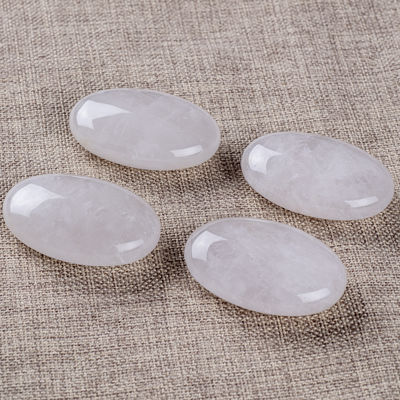 Piedra de palma natural de cuarzo claro unisex oval piedra de cuarzo claro para energía Reiki Chakra meditación liberación de ansiedad