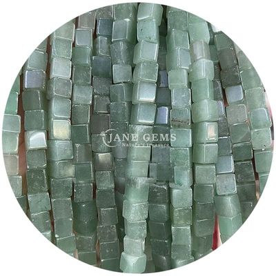 Venta al por mayor de cristal natural de piedra preciosa cuadrados de forma de cubo cubo de piedra suelta de cuentas accesorios cubo de cuentas espaciadores para joyería