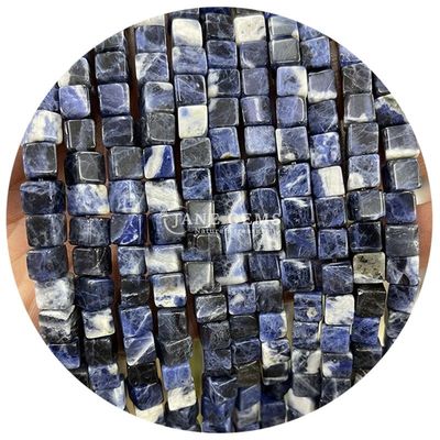 Venta al por mayor de cristal natural de piedra preciosa cuadrados de forma de cubo cubo de piedra suelta de cuentas accesorios cubo de cuentas espaciadores para joyería