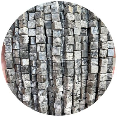 Venta al por mayor de cristal natural de piedra preciosa cuadrados de forma de cubo cubo de piedra suelta de cuentas accesorios cubo de cuentas espaciadores para joyería