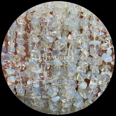 Sodalite Mookite Gems Perlas Cristal Natural Forma Irregular Chips de grava Piedra de Perlas sueltas