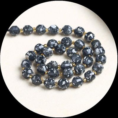 Perlas pulidas de piedras preciosas naturales con facetas sueltas de rombo para la fabricación de joyas