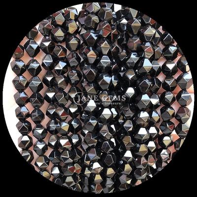 Deslumbrantes diamantes cortados con cuentas de gemas multicolores Quarzo claro Carneliano hebras sueltas para la elaboración de joyas exquisitas