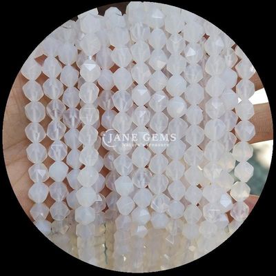 Deslumbrantes diamantes cortados con cuentas de gemas multicolores Quarzo claro Carneliano hebras sueltas para la elaboración de joyas exquisitas