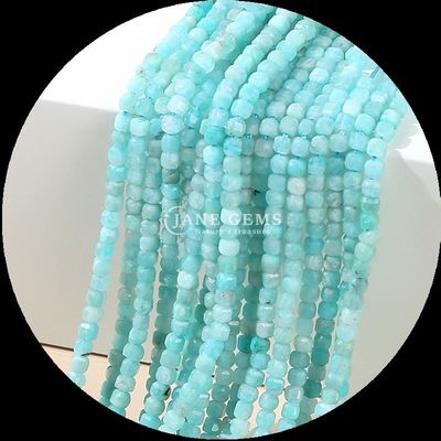Lapislázuli polido multicolor Amazona de cubo cortado de piedras preciosas para la fabricación de joyas