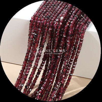 Lapislázuli polido multicolor Amazona de cubo cortado de piedras preciosas para la fabricación de joyas